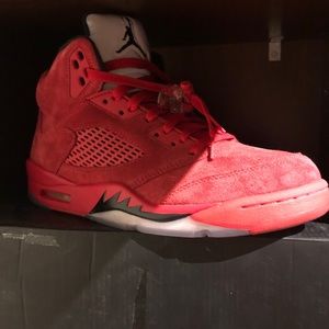 Jordan 5 RETRO SUADE RED